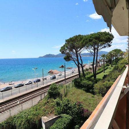 Studio With Beautiful Sea View And Direct Beach Access Cannes Kültér fotó
