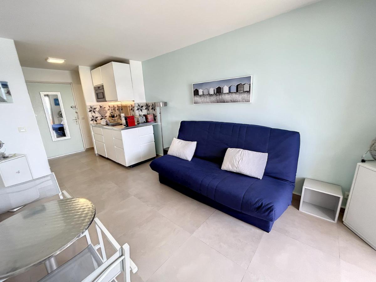 Studio With Beautiful Sea View And Direct Beach Access Cannes Kültér fotó